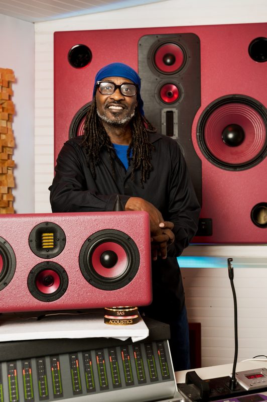 Rafael Capone with SAS Acoustics speakers and the mixing console